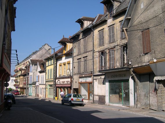  vieilles bâtisses